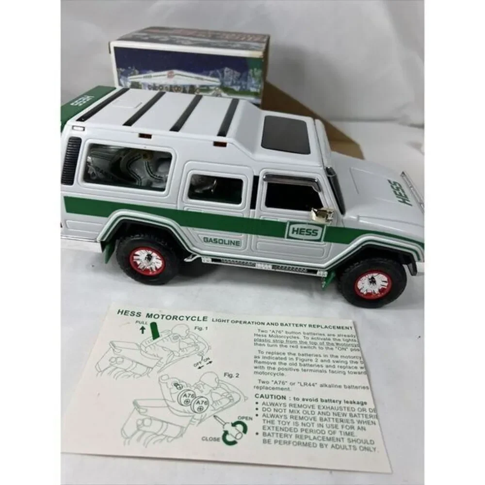 2004 Hess‎ Toy Sport Utility Vehicle and Motorcycles 40th Anniversary Edition